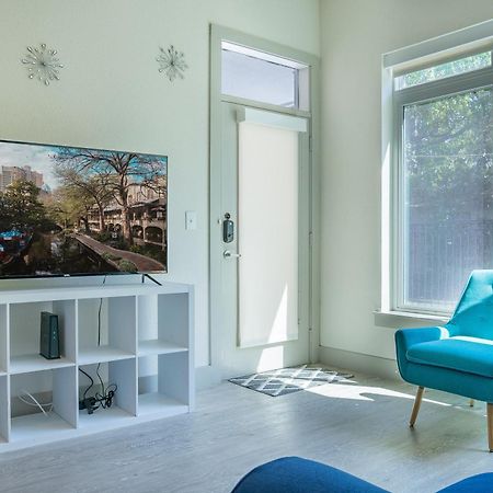Beautiful Riverwalk Apt With Full Amenities, King Bed & Free Parking San Antonio Exteriér fotografie
