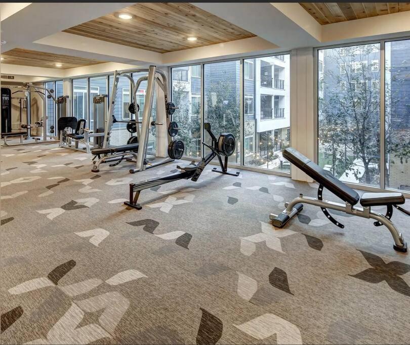 Beautiful Riverwalk Apt With Full Amenities, King Bed & Free Parking San Antonio Exteriér fotografie