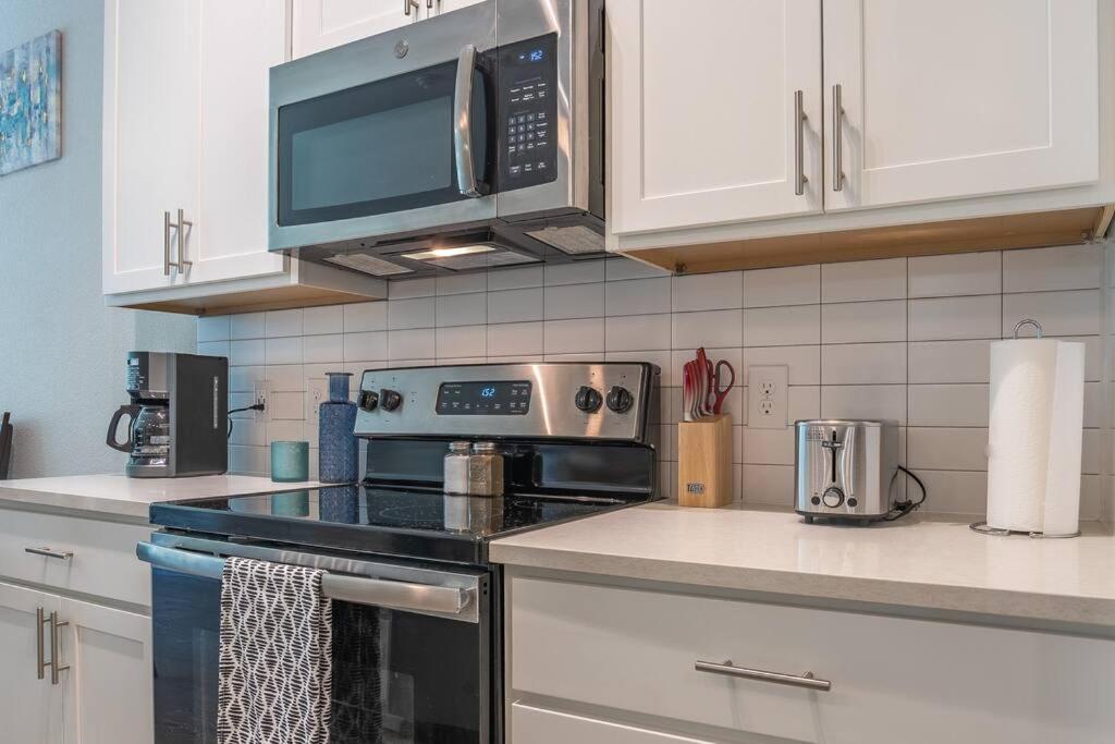 Beautiful Riverwalk Apt With Full Amenities, King Bed & Free Parking San Antonio Exteriér fotografie